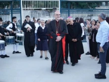 Cardinal Pierbattista Pizzaballa visits a kindergarten in Haifa.