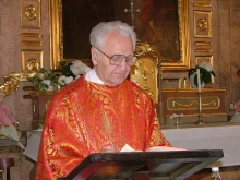 Father Vladimír Jukl who was born 100 years ago, was a secretly ordained Catholic priest in communist Czechoslovakia, and endured imprisonment and torture. He was a key figure in the underground Catholic resistance and inspired thousands through faith, courage, and quiet leadership.