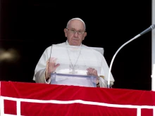 Pope Francis dedicated nearly all of his Angelus address on Oct. 1 to the war in Ukraine.