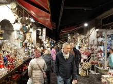 Bottega Ferrigno is located in the iconic “Christmas Alley,” part of the southern Italian city of Naples’ historic San Gregorio Armeno neighborhood.