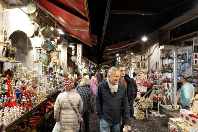 Naples Nativity scenes