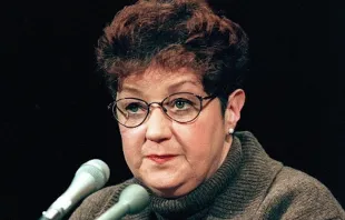 Norma McCorvey testifies before a US Senate Judiciary Committee subcommittee during hearings on the 25th anniversary of Roe v. Wade on Capitol Hill in Washington, DC.   Chris Kleponis/Getty