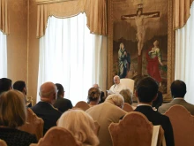 Pope Leo XIV addresses a delegation of political representatives and civic leaders from the Diocese of Créteil, France, on Aug. 28, 2025, at the Vatican.