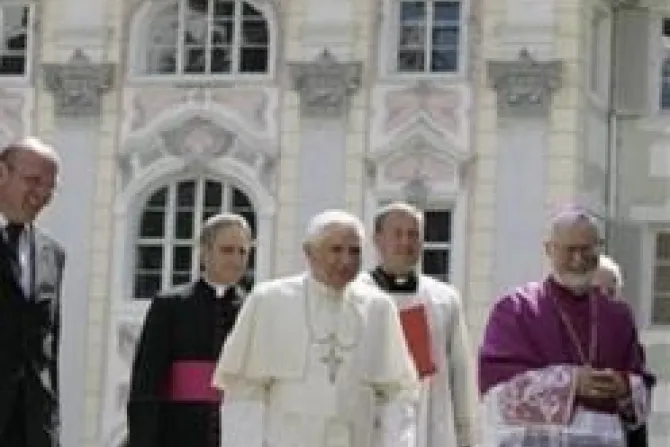 Pope Benedict working on draft encyclical during Bressanone vacation Catholic Agency
