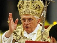 Pope Benedict gives the final blessing for Vespers at St. Paul's Outside the Walls?w=200&h=150