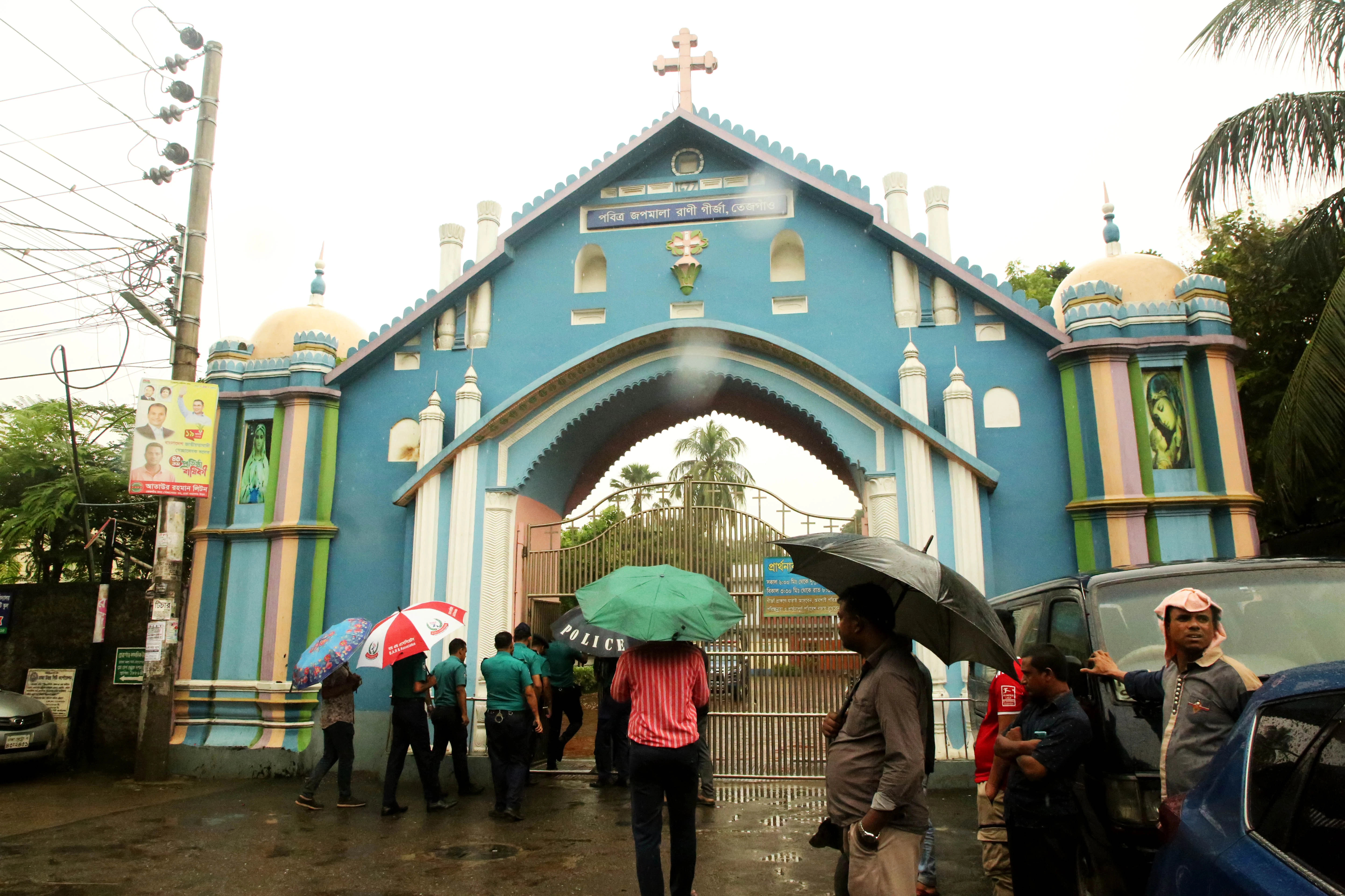 Bangladesh police arrest suspect in bomb attacks on Catholic sites