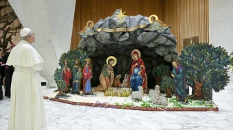 Pope Leo admires the Nativity scene that was made in Costa Rica.