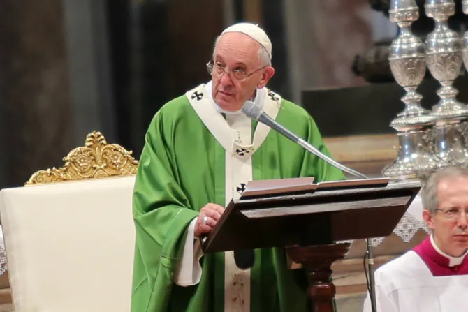 pope francis presides closing mass synod CNA size