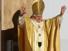 Pope Benedict XVI at Bellahouston Park