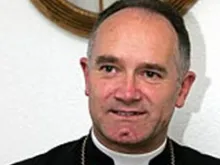 Cardinal Dario Castrillon Hoyos / Bishop Bernard Fellay