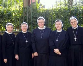 Mother Mary Clare Millea (center) with some of her fellow sisters?w=200&h=150