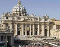 Catholics gather in St. Peter's Sqaure in Vatican City.?w=200&h=150