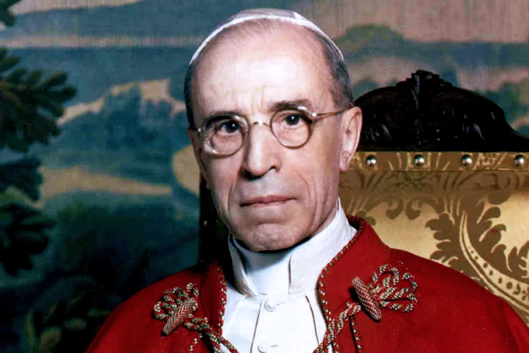 Pope Pius XII / public domain.
