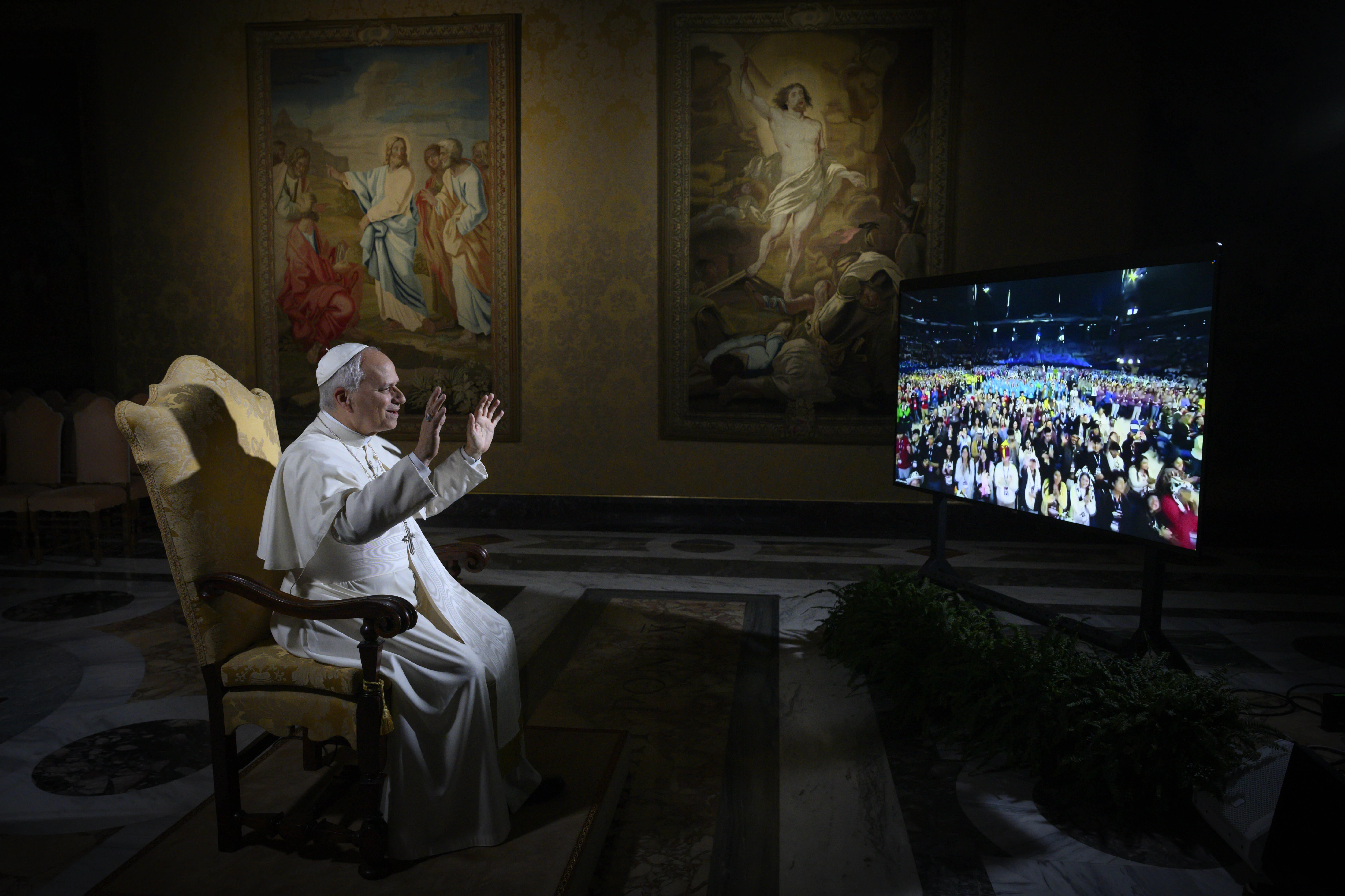 Pope Leo XIV greets young American Catholics from the Vatican during a digital dialogue held between the Holy Father and participants in the National Catholic Youth Conference in Indianapolis, Friday, Nov. 21, 2025?w=200&h=150