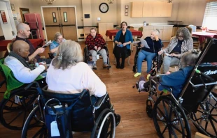 Residents at a senior care home in the Archdiocese of Denver join together to pray the rosary thanks to the ministry of The Rosary Team. Credit: Photo courtesy of Teresa Rodriguez