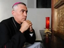 Bishop Daniel Fernández Torres.