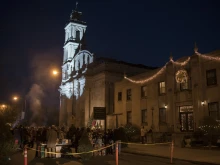 A community Carols and Candles event at the Shrine of Christ the King Sovereign Priest in Chicago, Ill., Dec. 16, 2017.