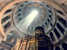 Christ's tomb within The Edicule (shrine) inside the Church of the Holy Sepulchre in Jerusalem, Israel. 
