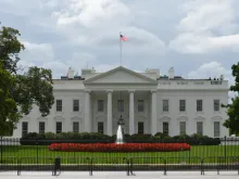 Image of the White House, Washington, DC. Via Shutterstock.