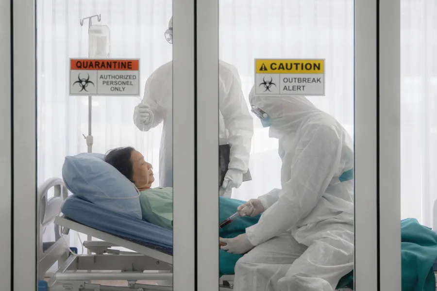 Hospital quarantine room. Stock image via Shutterstock.?w=200&h=150