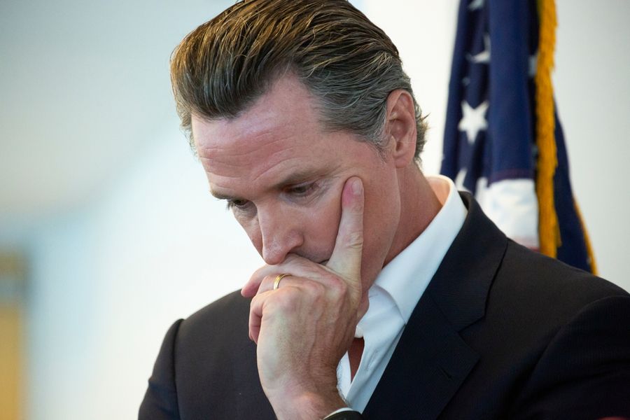 Newsom vetoes bill that would make acceptance of gender identity a factor in custody court thumbnail