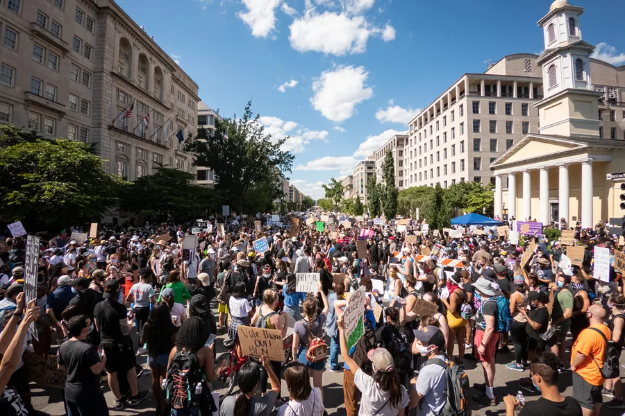 June 7th 2020: Black Lives Matter protesters gathered at 16th St NW in Washington, D.C. ?w=200&h=150