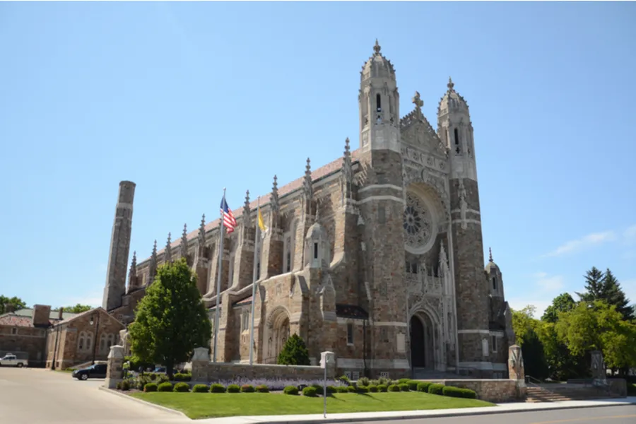 Rosary Cathedral in Toledo, Ohio. Credit: Susan Montgomery/Shutterstock.?w=200&h=150