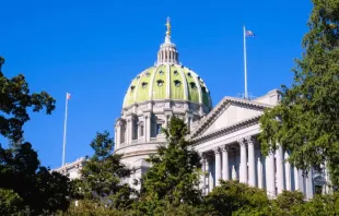 Pennsylvania State Capitol building   Zack Frank_Shutterstock