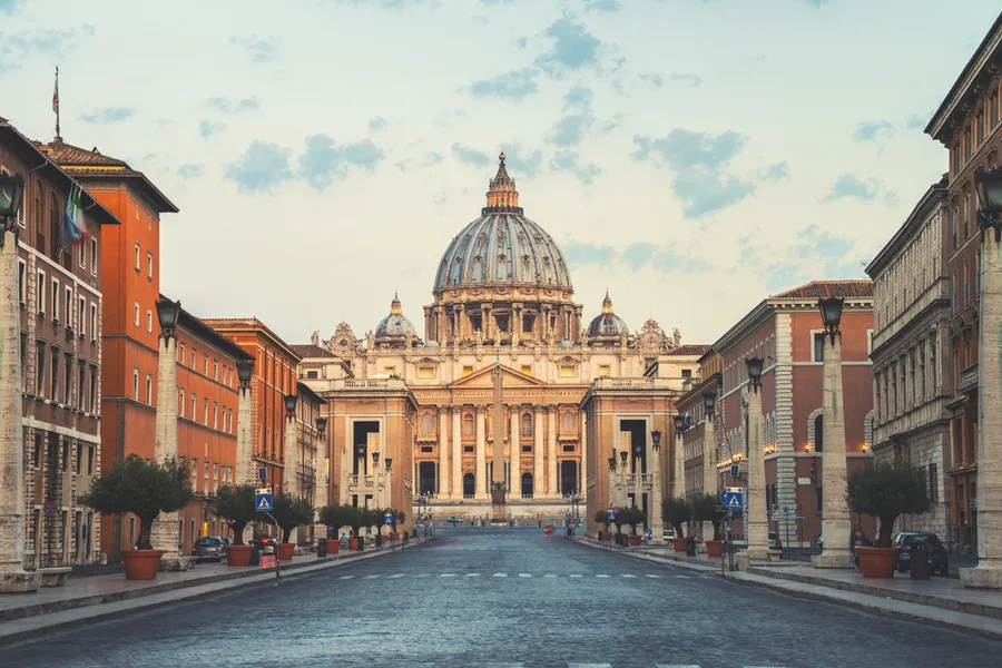  St. Peters Basilica in Vatican City. ?w=200&h=150