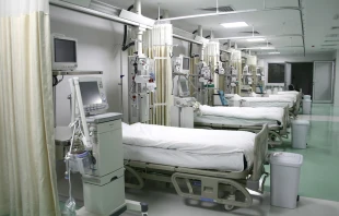 Emergency room intensive care unit. Credit: Shutterstock