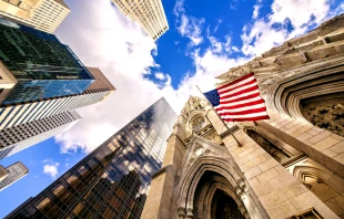 Rolf E. Staerk via Shutterstock.