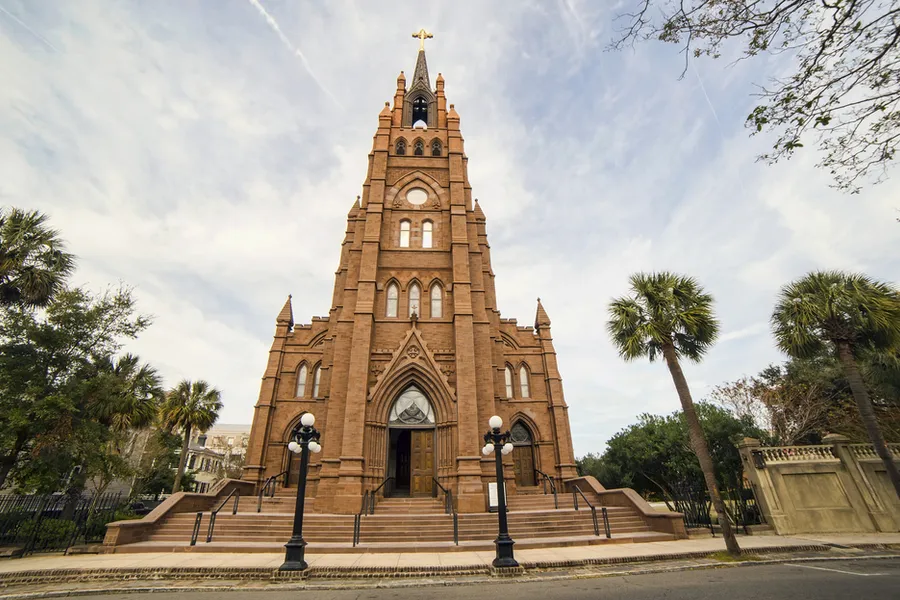  Exterior wide angle shot of the Cathedral of St. John the Baptist in Charleston, South Carolina. ?w=200&h=150