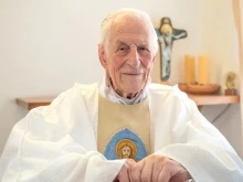 The late Cardinal Estanislao Karlic.