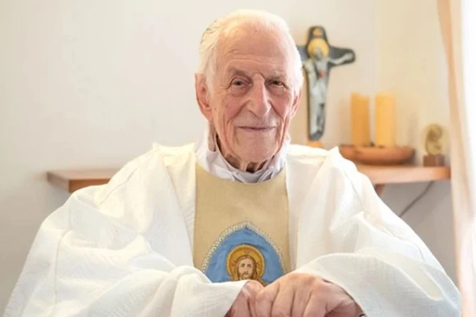 The late Cardinal Estanislao Karlic