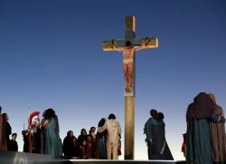 Actors portray the Stations of the Cross?w=200&h=150