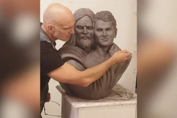 Schmalz Kirk sculpture