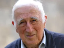 French founder of the Communaute de l'Arche (Arch community) Jean Vanier, 86, poses at home on September 23, 2014 in Trosly-Breuil. 
