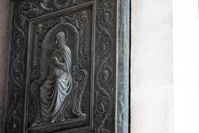 According to Father Agnello Stoia, the pastor of the parish of St. Peter’s Basilica, the 15th-century image of Mary on the oldest door of St. Peter’s Basilica is a reminder of Mary’s title, “Gate of Heaven.”