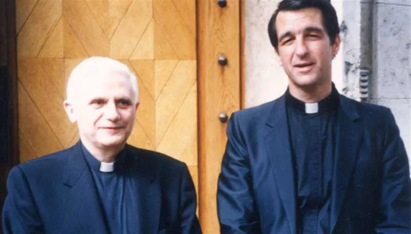 Father Joseph Fessio with then Cardinal Joseph Ratzinger during his 1999 visit to Ignatius Press?w=200&h=150