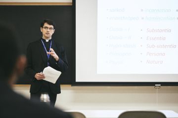Father Andrew Liaugminas, a priest of the Archdiocese of Chicago and a recent appointee to the Congregation for the Doctrine of the Faith, teaches a class at Mundelein Seminary. Credit: Mundelein Seminary.