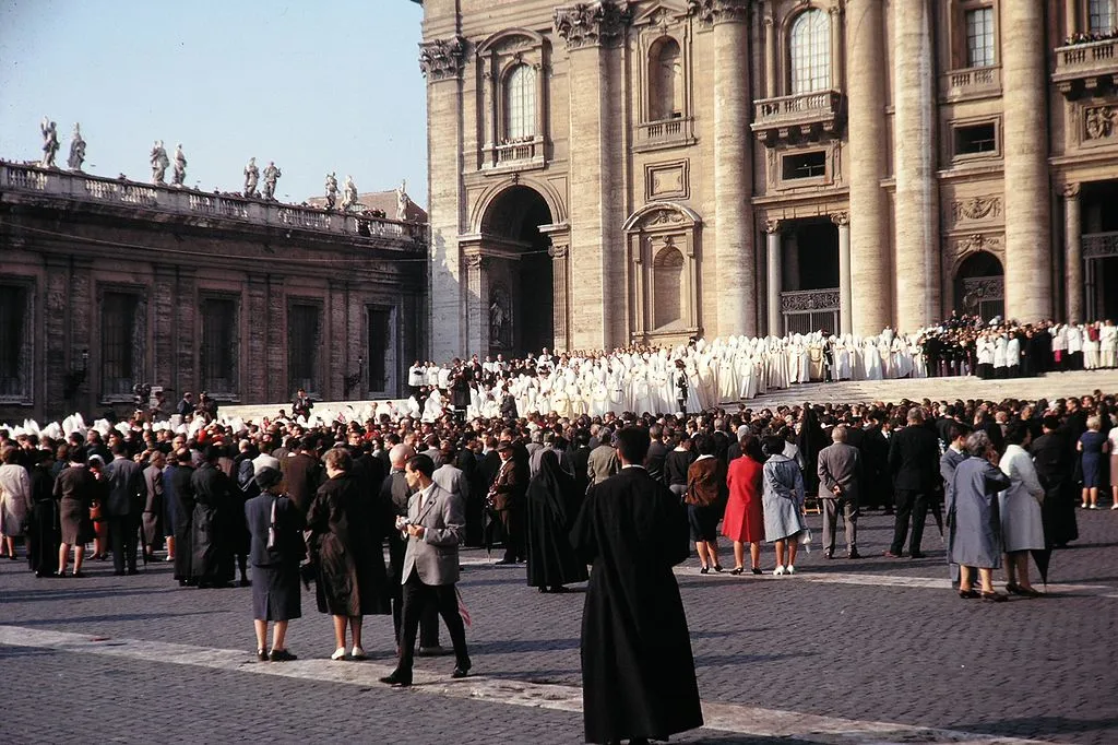 A procession of Council Fathers at the opening of Vatican II, Oct. 11, 1962.?w=200&h=150