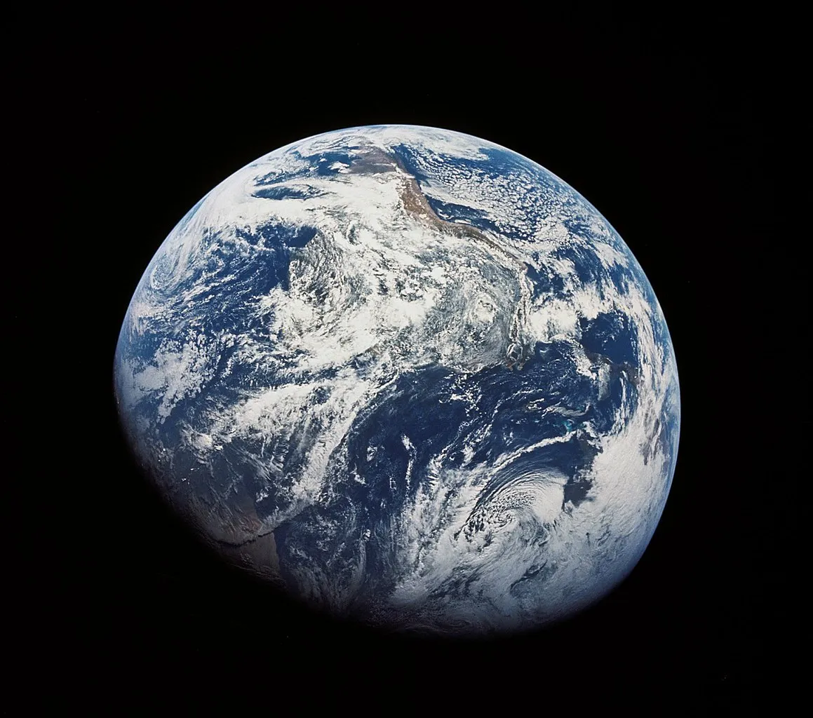 The earth, photographed by the crew of Apollo 8 in December 1968.?w=200&h=150
