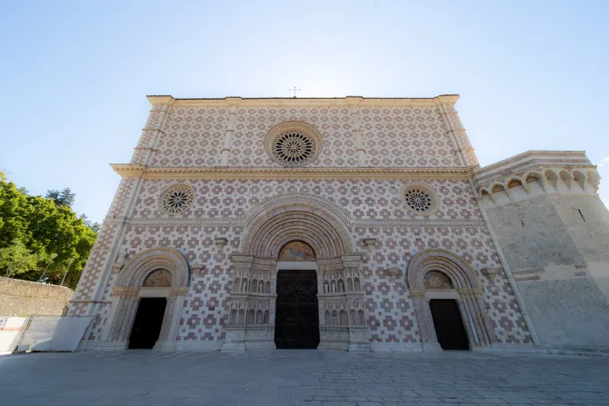 The Basilica of Santa Maria di Collemaggio in the city of L'Aquila.