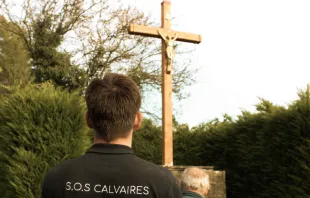 Members of SOS Calvaires, a group restoring wayside crucifixes across France. SOS Calvaires.