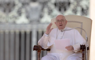 Pope Francis’ general audience in St. Peter’s Square, June 8, 2022. Daniel Ibáñez/CNA.