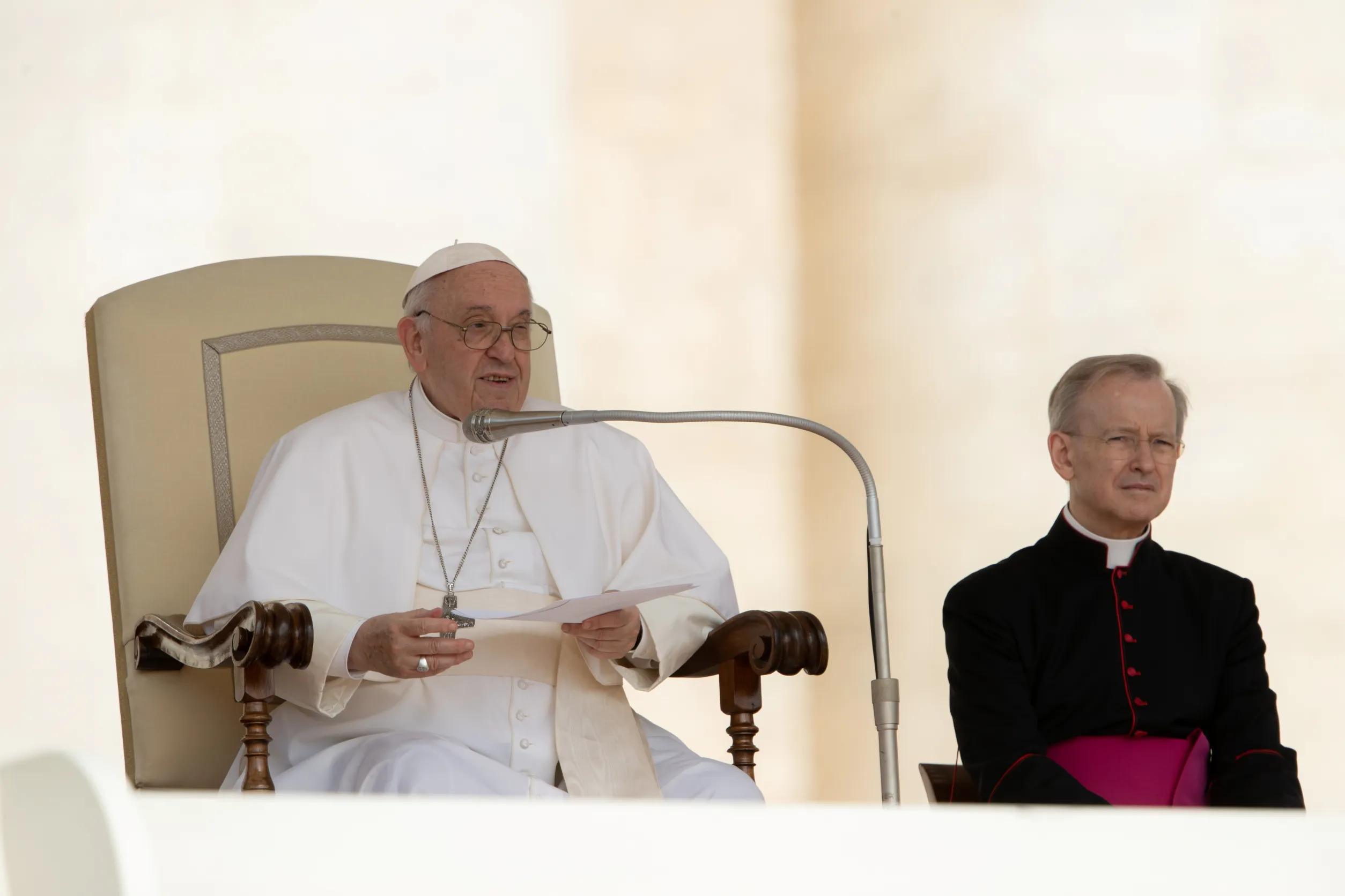 Pope Francis speaks at the general audience on June 22, 2022.?w=200&h=150