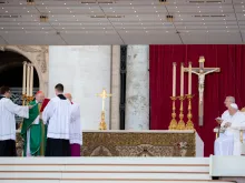 Cardinal Kevin Farrell celebrated Mass for the World Meeting of Families 2022 on June 25, 2022.
