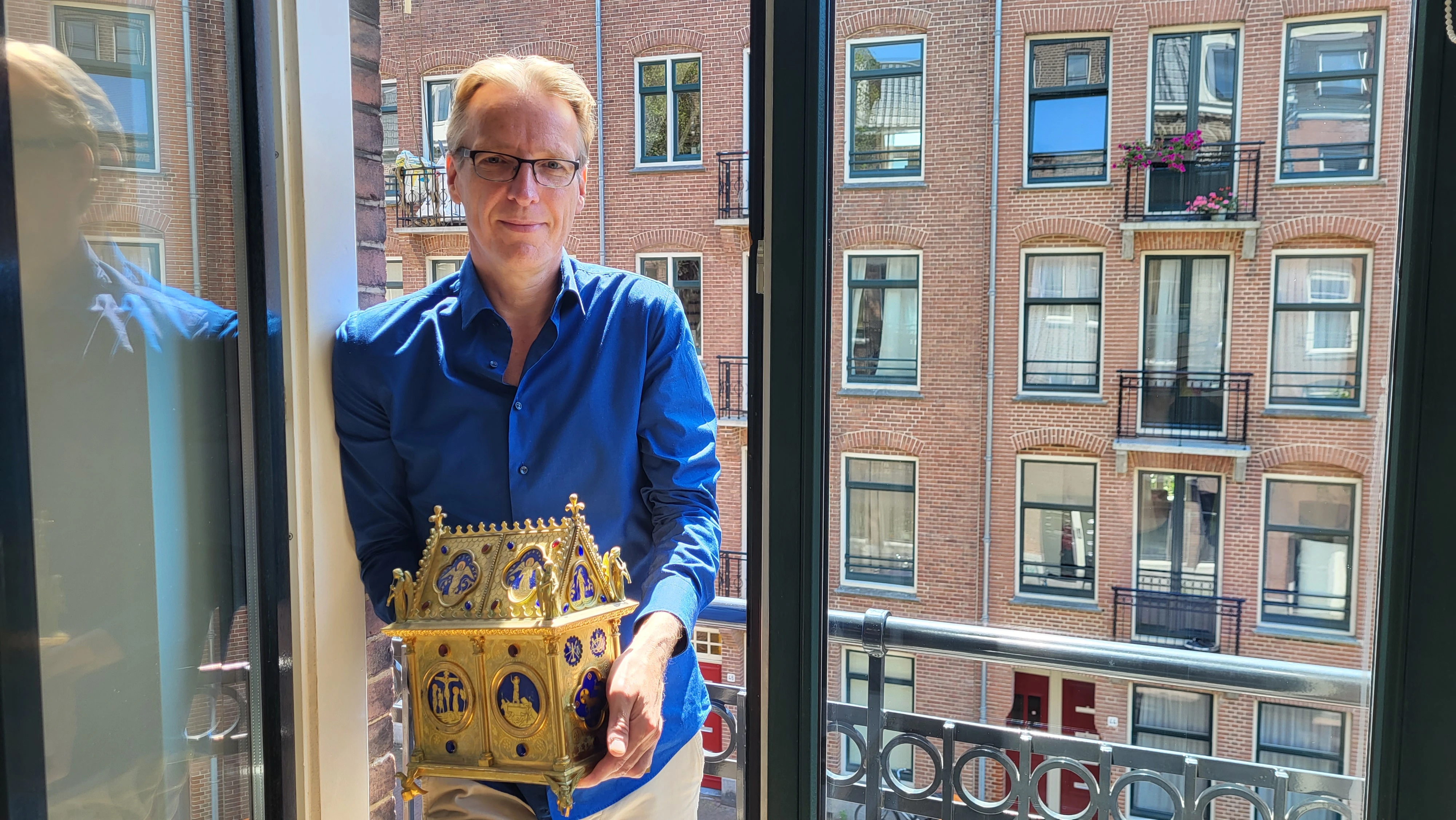 Art detective Arthur Brand and the reliquary that turned up on his doorstep.?w=200&h=150