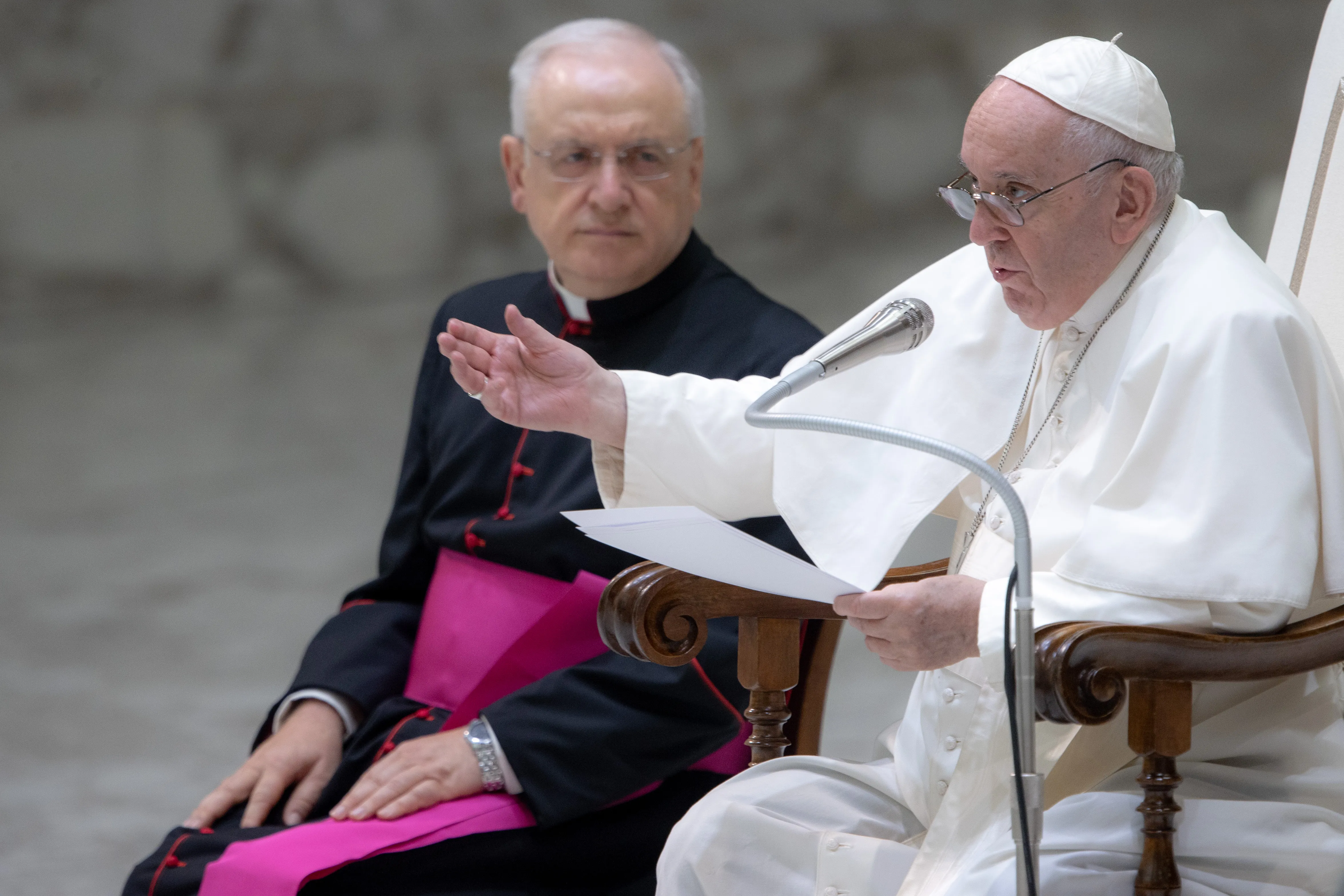 Pope Francis speaks at his general audience in Paul VI Hall on Aug. 10, 2022.?w=200&h=150