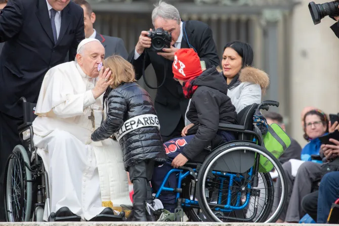 Pope Francis greeting pilgrims at the general audience, Nov. 9, 2022
